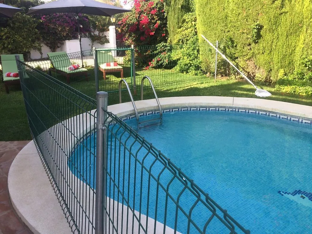 Sunlight Villas en MARBELLA con Piscina Privada SOLO familia en Playa España