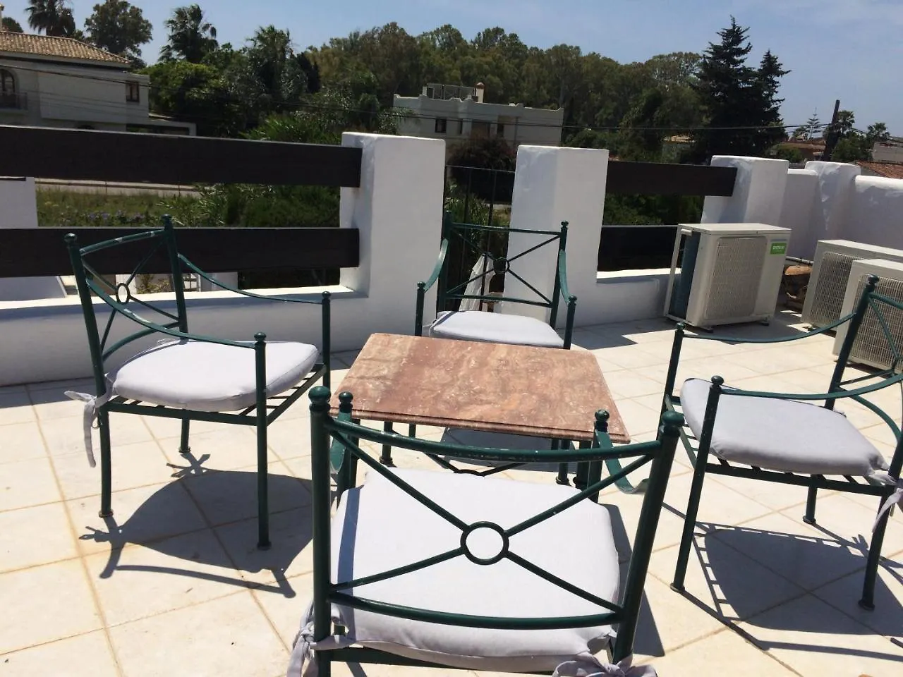 Sunlight Villas en MARBELLA con Piscina Privada SOLO familia en Playa España